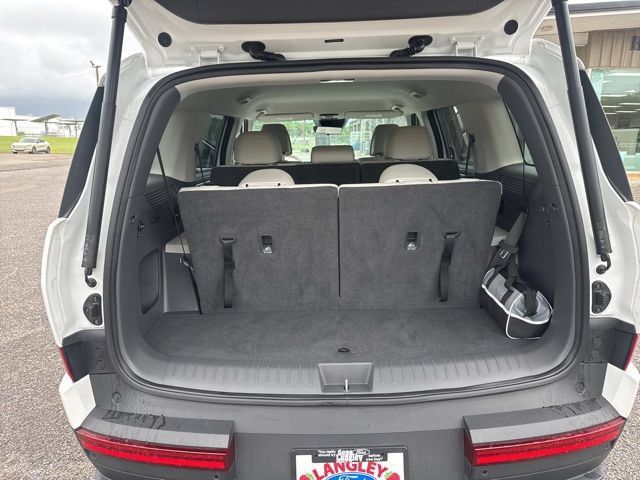 Used 2024 Hyundai Santa Fe SEL FWD image 30