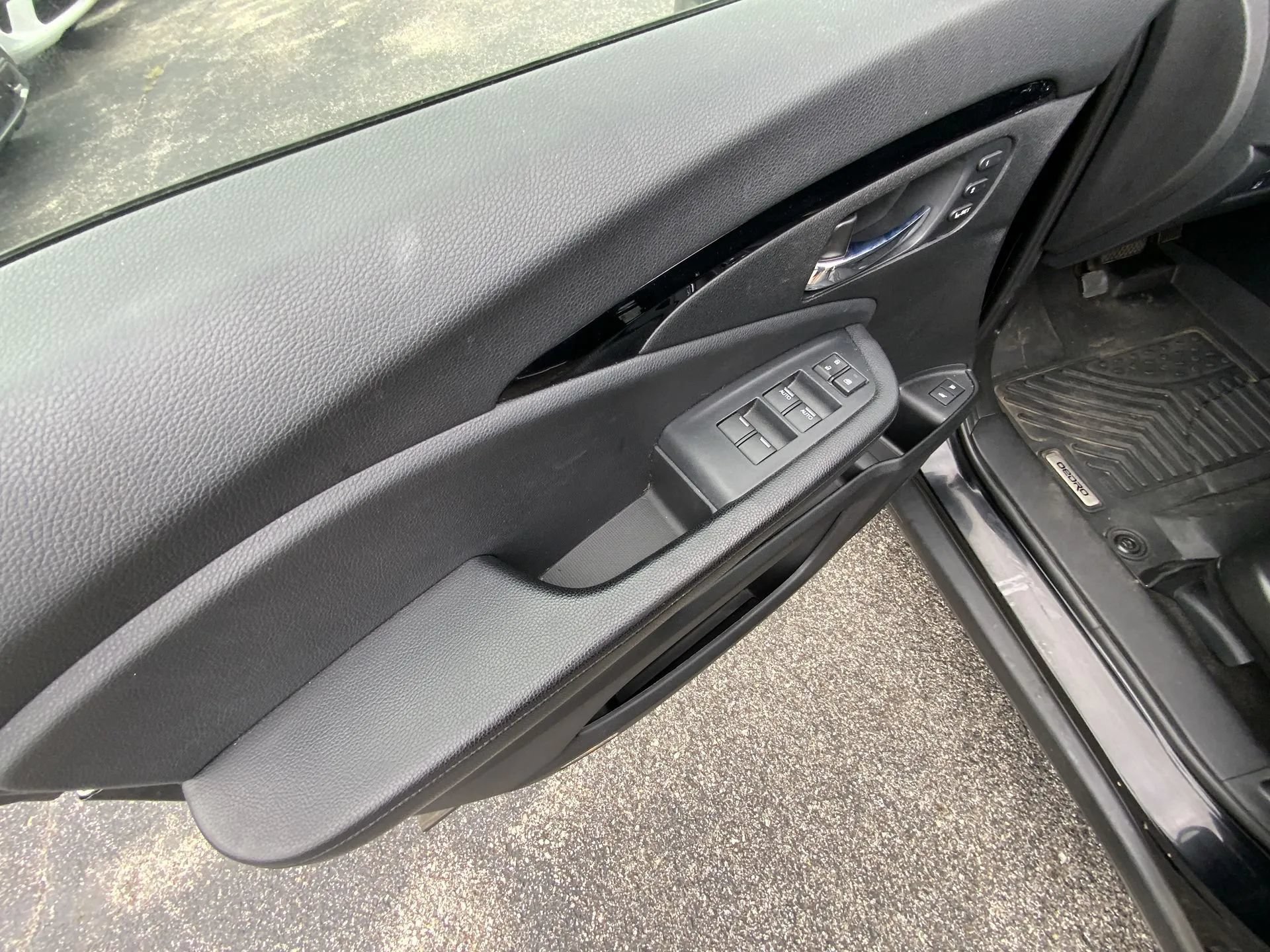 Used 2021 Honda Pilot Touring image 15