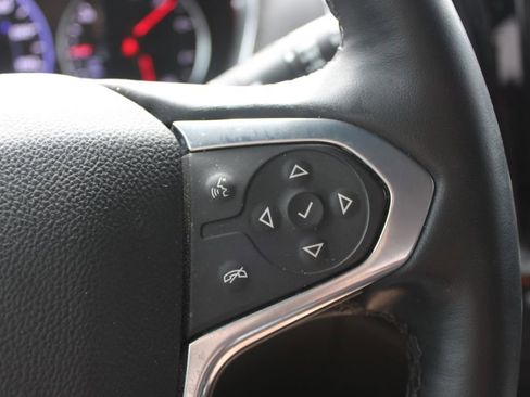 Used 2023 Chevrolet Traverse High Country AWD/4WD image 24