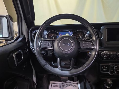 Used 2022 Jeep Wrangler Unlimited Sport AWD/4WD image 11