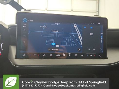 Used 2025 Ford Maverick Lobo AWD/4WD image 26