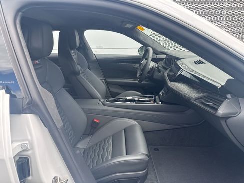 New 2026 Audi RS e-tron GT performance AWD/4WD image 16