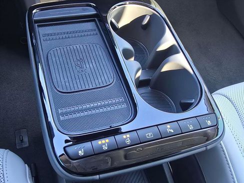 New 2026 Hyundai Ioniq 5 Limited image 14