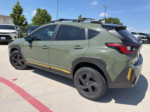 Used 2024 Subaru Crosstrek 2.5i Sport w/ Crosstrek Mirror Package AWD/4WD image 4