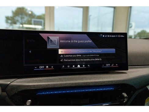 New 2025 BMW 330i xDrive Sedan w/ Convenience Package image 68