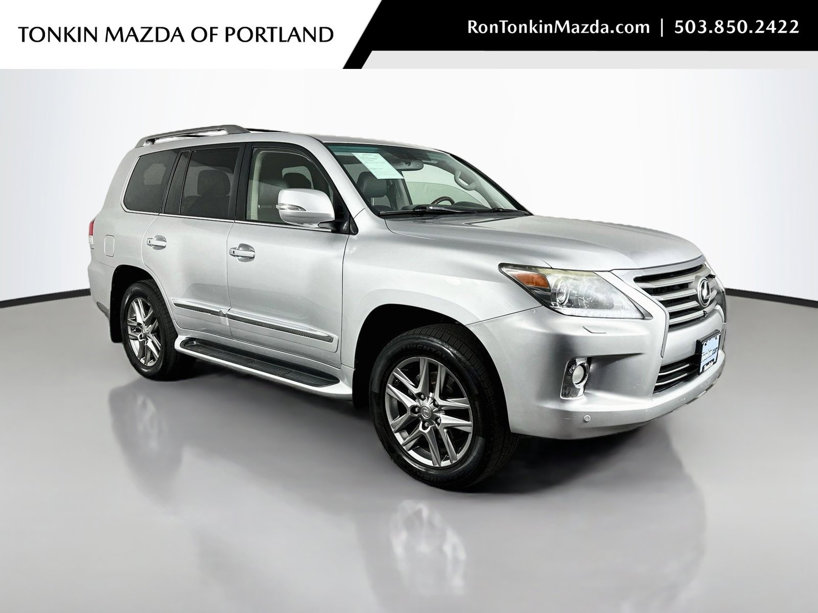 Used 2013 Lexus LX 570 4WD w/ Luxury Pkg image 1