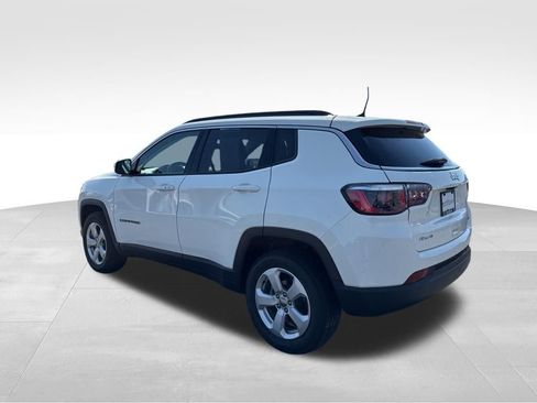 Used 2019 Jeep Compass Latitude AWD/4WD image 4