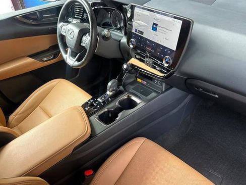 Used 2022 Lexus NX 350h AWD image 20