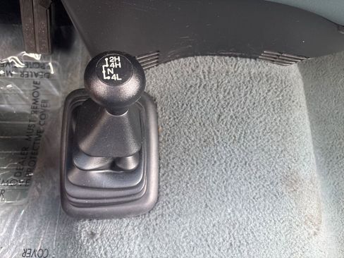 Used 1998 Ford F150 XLT image 15