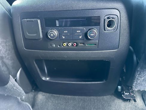 Used 2016 GMC Yukon XL Denali w/ Open Road Package image 32