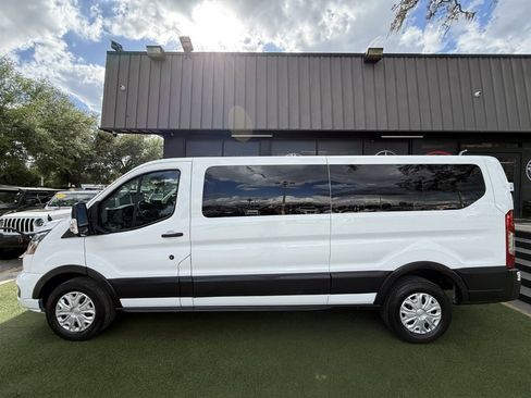 Used 2023 Ford Transit 350 XLT image 7