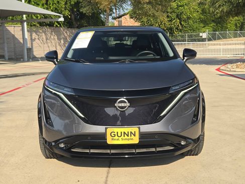 Used 2023 Nissan Ariya FWD image 8