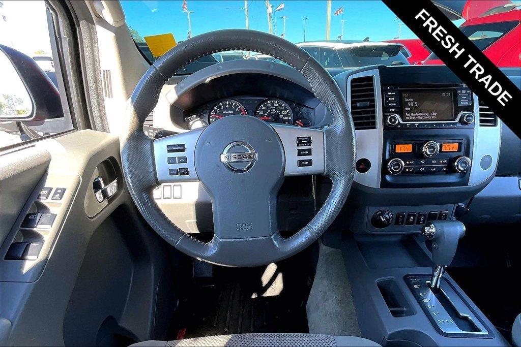 Used 2016 Nissan Frontier SV w/ SV Value Truck Package AWD/4WD image 14