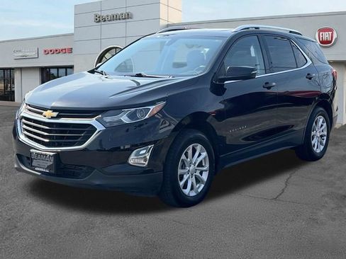Used 2018 Chevrolet Equinox LT w/ Sun & Infotainment Package AWD/4WD image 3
