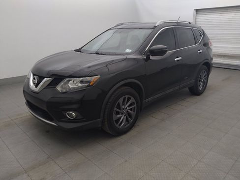 Used 2016 Nissan Rogue SL w/ SL Premium Package FWD image 2