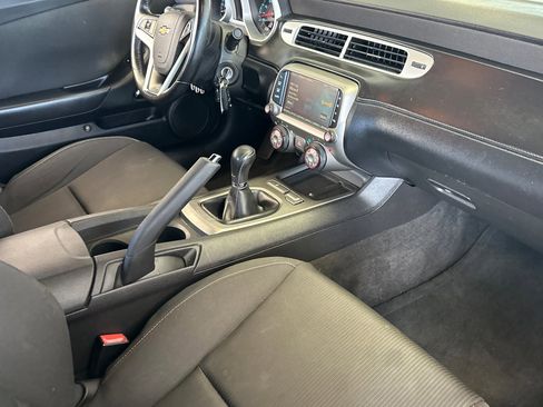 Used 2015 Chevrolet Camaro SS w/ Rear Vision Package RWD image 15