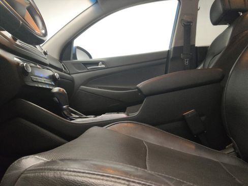 Used 2016 Hyundai Tucson Limited FWD image 17