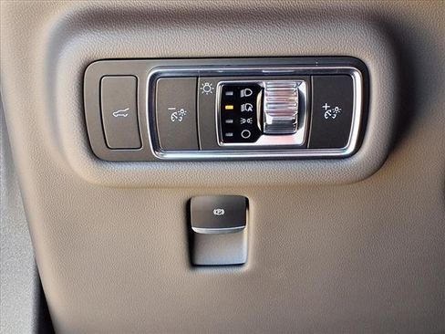 New 2025 Lincoln Nautilus Black Label w/ Jet Appearance Package image 10