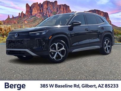 New 2025 Volkswagen Tiguan SE