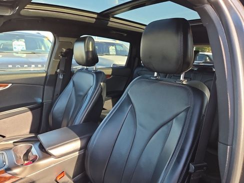 Used 2020 Lincoln Nautilus Reserve w/ Equipment Group 201A AWD/4WD image 25