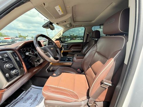 Used 2017 Chevrolet Silverado 1500 High Country image 14