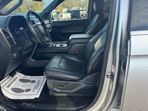 Used 2020 Ford Expedition Max Limited image 15
