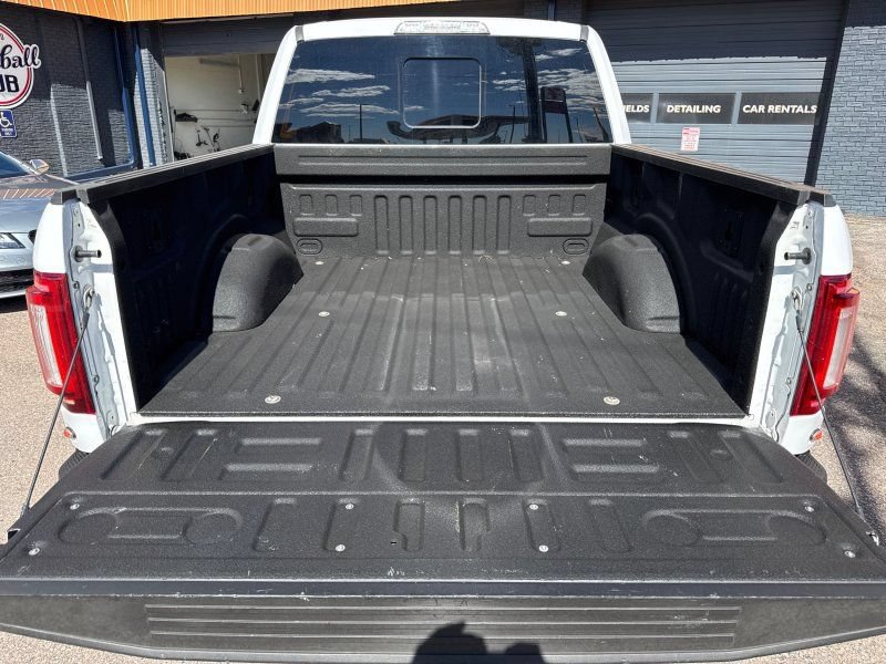Used 2017 Ford F150 Raptor w/ Equipment Group 801A Mid AWD/4WD image 35