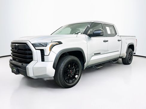 Used 2023 Toyota Tundra SR5 image 3