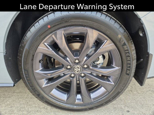 Certified 2026 Toyota Sienna XSE FWD image 11