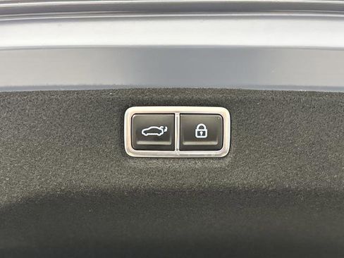 Used 2025 Hyundai Sonata Limited image 16