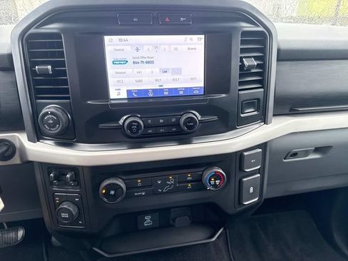 Used 2022 Ford F150 XLT w/ Trailer Tow Package image 19