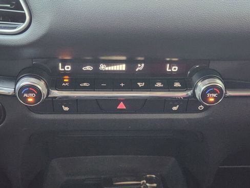 Used 2024 MAZDA CX-30 AWD 2.5 S w/ Preferred Package image 21