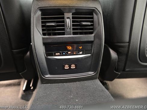 Used 2023 BMW 330i Sedan w/ Driving Assistance Package image 26