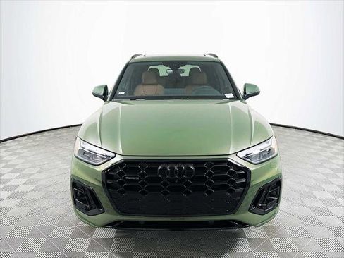 Certified 2025 Audi Q5 2.0T Premium Plus w/ Premium Plus Package image 2