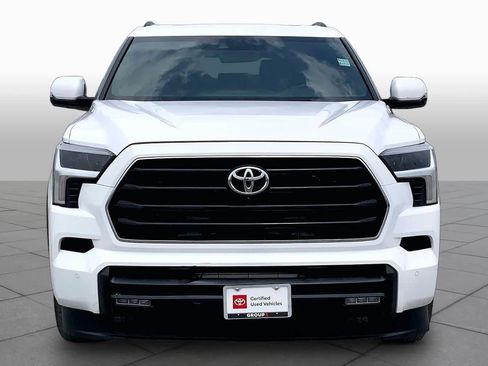 Certified 2025 Toyota Sequoia SR5 AWD/4WD image 4