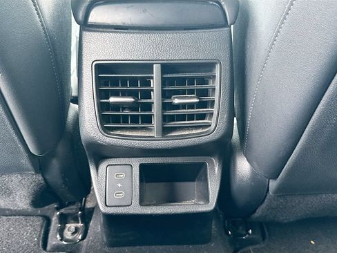 Certified 2024 Kia Seltos S AWD/4WD image 28