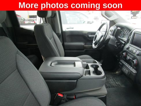 Used 2020 Chevrolet Silverado 1500 RST w/ RST 2.7L Value Package AWD/4WD image 11