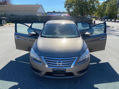 Used 2015 Nissan Sentra SV image 29