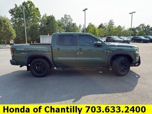 Used 2022 Nissan Frontier PRO-4X w/ Technology Package AWD/4WD image 8