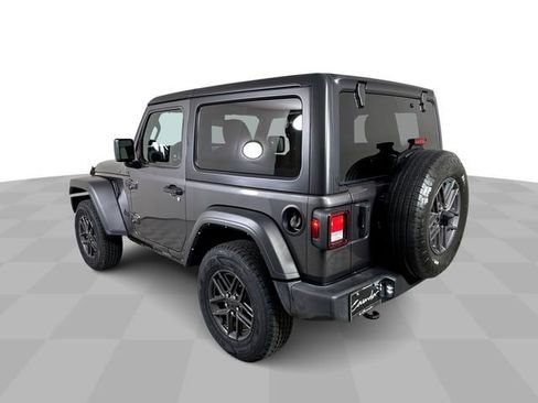 Used 2024 Jeep Wrangler Sport AWD/4WD image 6