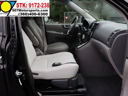 Used 2012 Kia Sedona EX w/ Luxury Pkg image 22