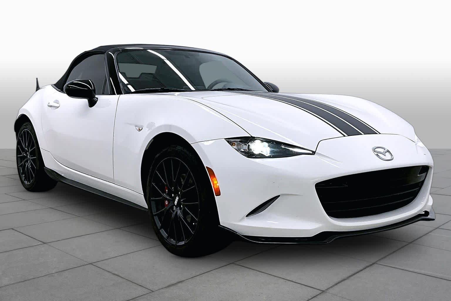 Used 2016 MAZDA MX-5 Miata Club w/ Brembo/BBS Package RWD image 3