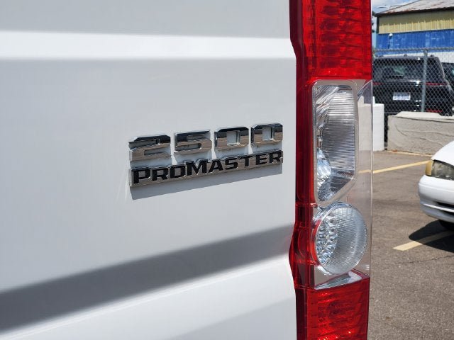 Used 2025 RAM ProMaster 2500 w/ Convenience Group FWD image 27