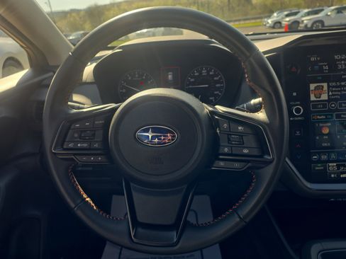 Used 2024 Subaru Crosstrek 2.5i Limited AWD/4WD image 19