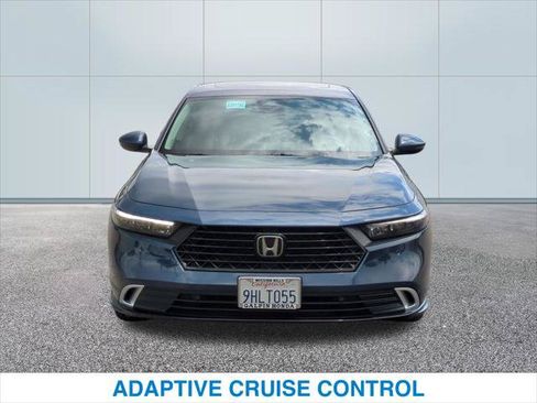 Certified 2023 Honda Accord Touring image 3