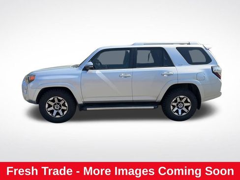 Used 2015 Toyota 4Runner SR5 Premium image 1