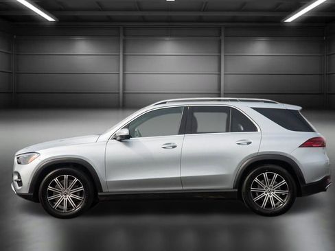 Used 2025 Mercedes-Benz GLE 350 4MATIC image 9