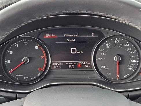 Used 2023 Audi Q5 2.0T Premium w/ Convenience Package image 11