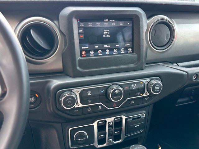 Used 2023 Jeep Gladiator Sport AWD/4WD image 5