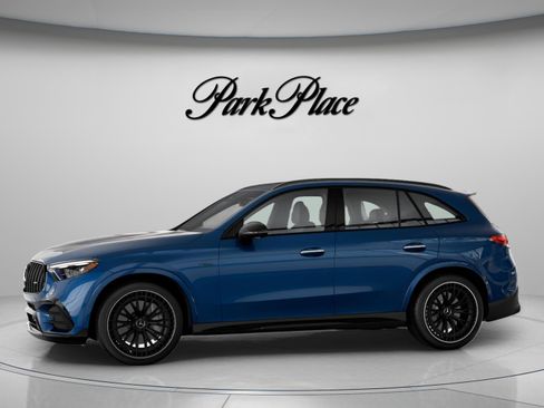 New 2026 Mercedes-Benz GLC 43 AMG AMG 43 image 4